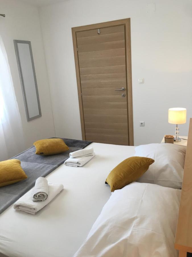 Kairos Apartment Trogir Exterior photo